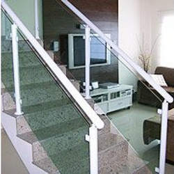 Corrimão de aluminio branco com vidro Corrimão de aluminio branco com vidro