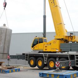 Guindaste para construção civil Guindaste para construção civil
