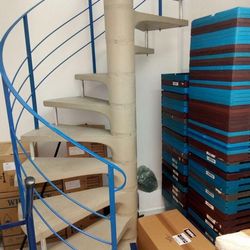 Instalação de corrimão em escada Instalação de corrimão em escada