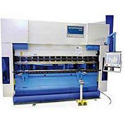 Prensa dobradeira 640 t Prensa dobradeira 640 t