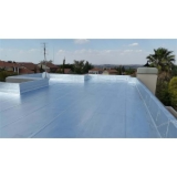 Impermeabilização com manta aluminizada Impermeabilização com manta aluminizada