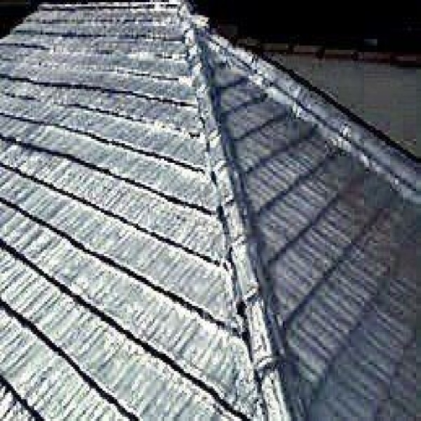 Impermeabilização com manta aluminizada Impermeabilização com manta aluminizada