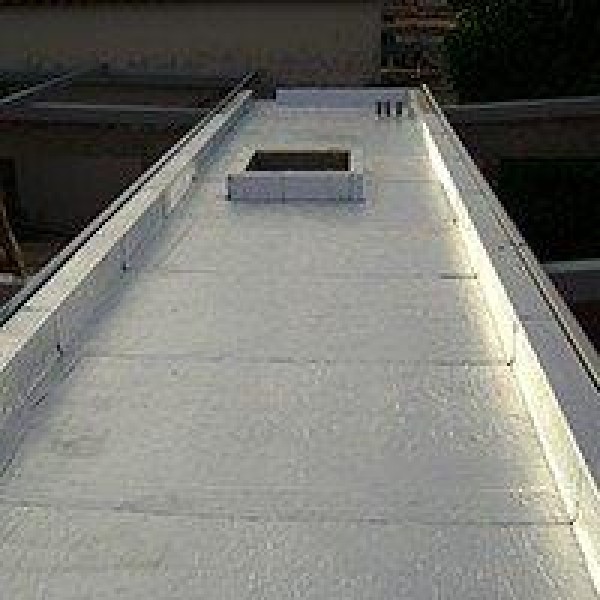 Impermeabilização com manta aluminizada Impermeabilização com manta aluminizada