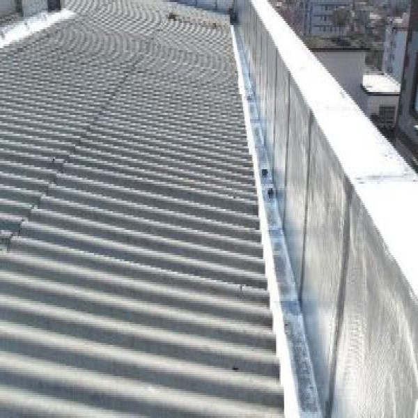 Impermeabilização de calhas com manta Impermeabilização de calhas com manta