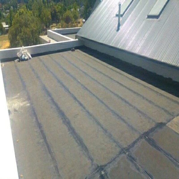 Impermeabilização de calhas com manta Impermeabilização de calhas com manta